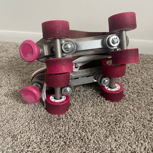 CHICAGO Skates Premium White and Pink Quad Roller Skates for Women - size 7 - Picture 9 of 12